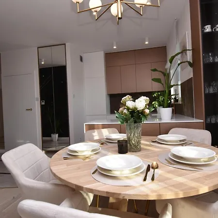 Nowa Letnica Tower- Premium Apartment